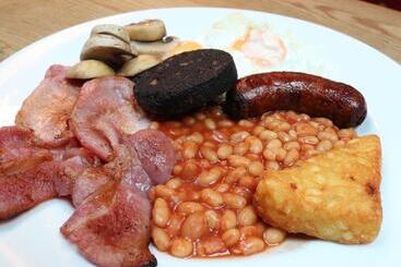 Aamiaismajoitus (B&B) Ye Olde Cheshire Cheese Inn