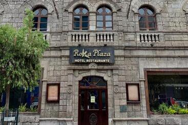 Roka Plaza Hotel Boutique