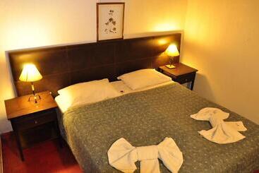 Отель Y Cabañas Del Nevado