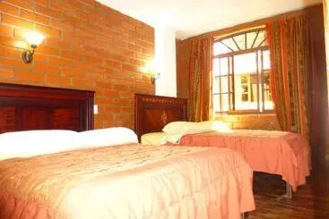 هاستل Hostal Nomada