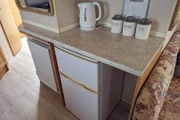 Sandy Paws Anderby Creek   Dog Friendly