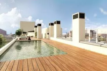 هتل آپارتمان Blau Student Housing & Language Academy