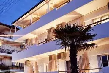 Mystery Suites & Apartments