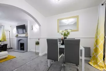 レジデンス Captivating 3 Bed House In Blackburn