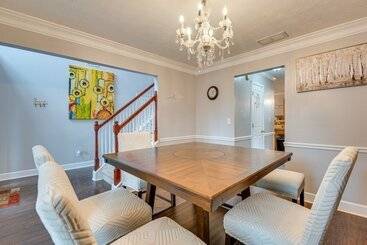 별장 Spacious Snellville Home W/ Yard: 28 Mi To Atlanta