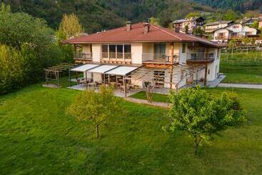 Hotel Garnì Tuttotondo