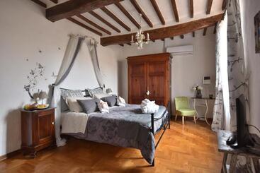 Otel Il Giglio B&b