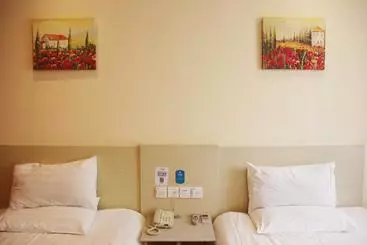 Hotel Hanting Express Yizheng Gongnong Road