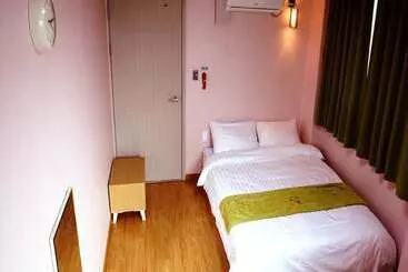 ユースホステル Jeju R Hotel & Guesthouse