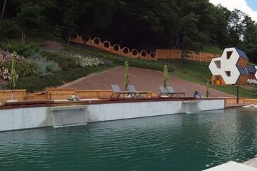 Hotel Apartments & Wellness Skok