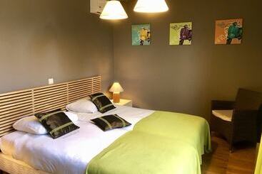 هتل B&b Rikkeshoeve