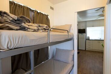 בית מלון כפרי Big4 Mornington Peninsula Holiday Park