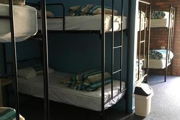 فندق Warrnambool Beach Backpackers