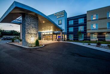 בית מלון כפרי Fairfield Inn & Suites By Marriott St. Joseph Stevensville