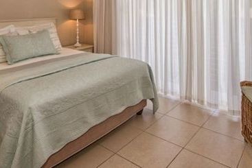 Pensionat Bahari Beach House