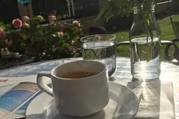 Aamiaismajoitus (B&B) 5rooms Frühstückspension