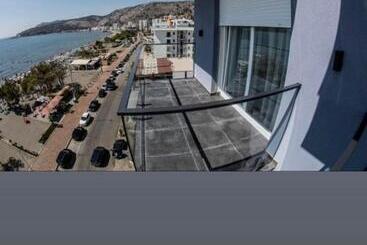 酒店 Bar Restorant Ylli