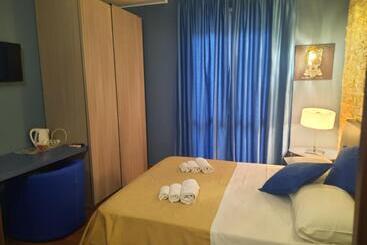 Nocleg ze śniadaniem Giuchi Bed E Breakfast