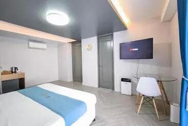 Hotel Seashell Island Beach Resort Samal Island Philippines