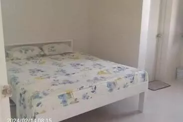 Hotel Yumsky Pension House And Beach Resort