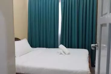 Nassim Hotel And Beach Resort