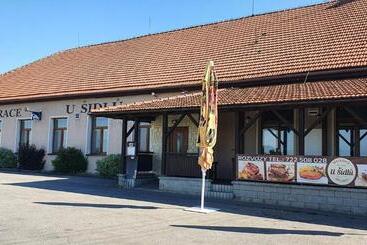Panzió Penzion A Restaurace U šidlů