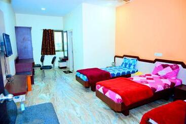 Отель Bagaria Palace