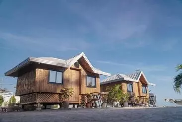 Hotel The Blessed Purple Bamboo Beach Resort