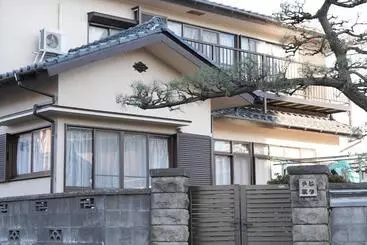 Pensió 解釈は人それぞれ 常陸家