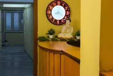 Hotel Yatri Niwas Kidwainagar