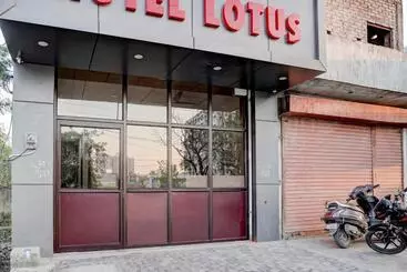 Oyo Flagship Hotel Lotus