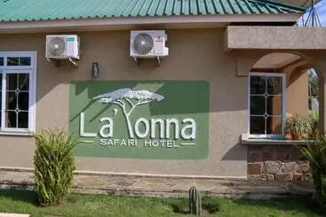 ホテル Latona Safari