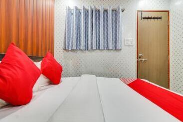 Oyo Flagship Hotel Garden Inn