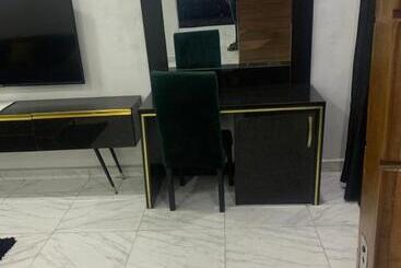 فندق Gt Guesthouse