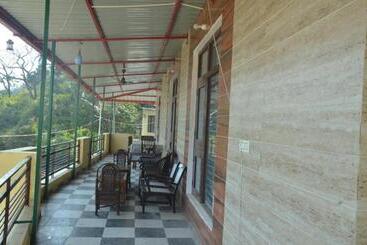 Hermitage Farms Badhisher By Stayapart , Morni Hills