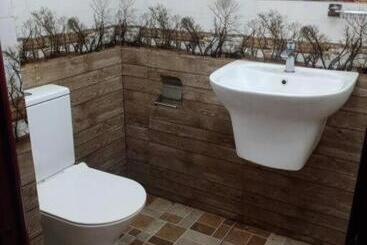 Pension Vardan Palace