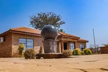 Hotelli Alldays Sunset Lodge