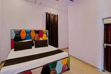 Hotel Oyo The Grand View