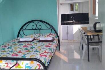 Hotel Riverfront Deluxe Residences