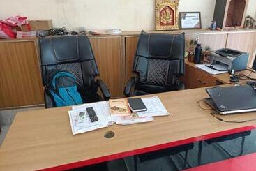 Spot On Hotel Bairi Love