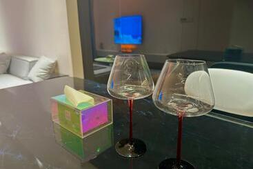 Zhome Count Luxury Apartment