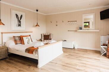 אתר נופש Sea View Snugs At Laggan