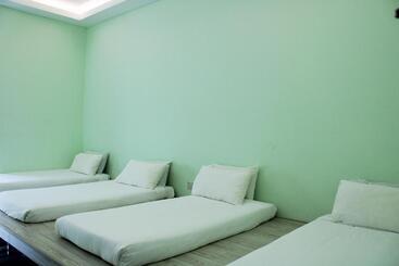 Happy Valley Eco Farm