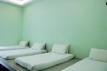 Happy Valley Eco Farm