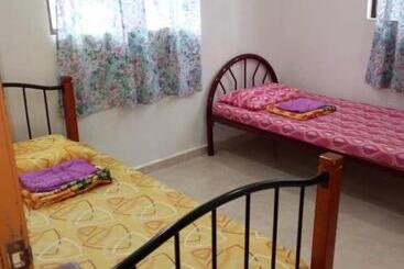 Pensão Desa Tunjung Homestay