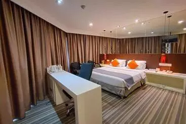 ホテル Capital Kota Kinabalu