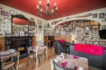 Pensão Mccarthy S B&b