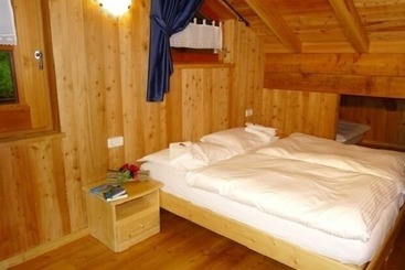 Отель Mas De La Bolp