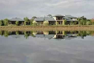 Pension Springfontein Wine Estate Stanford River Lodge