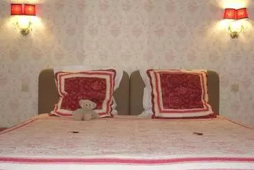 تختخواب و صبحانه Guesthouse Alizée